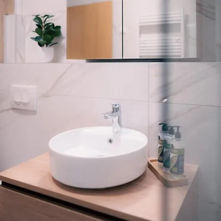 Peak Haven Apartments, Pohorje Lejlighed *